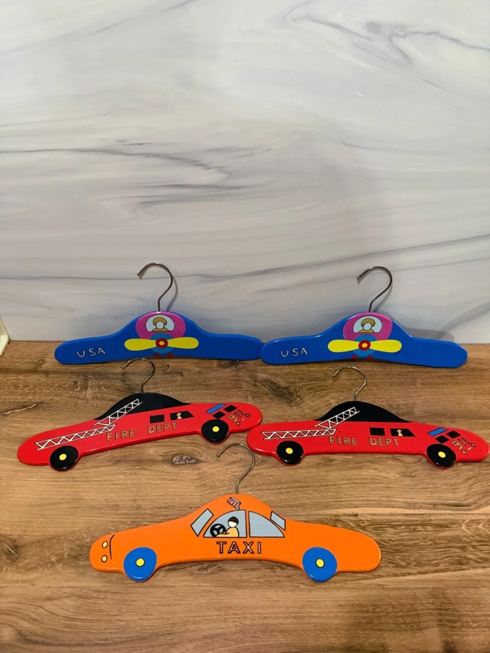 Kidorable Wooden Hangers Vehicles Set 5